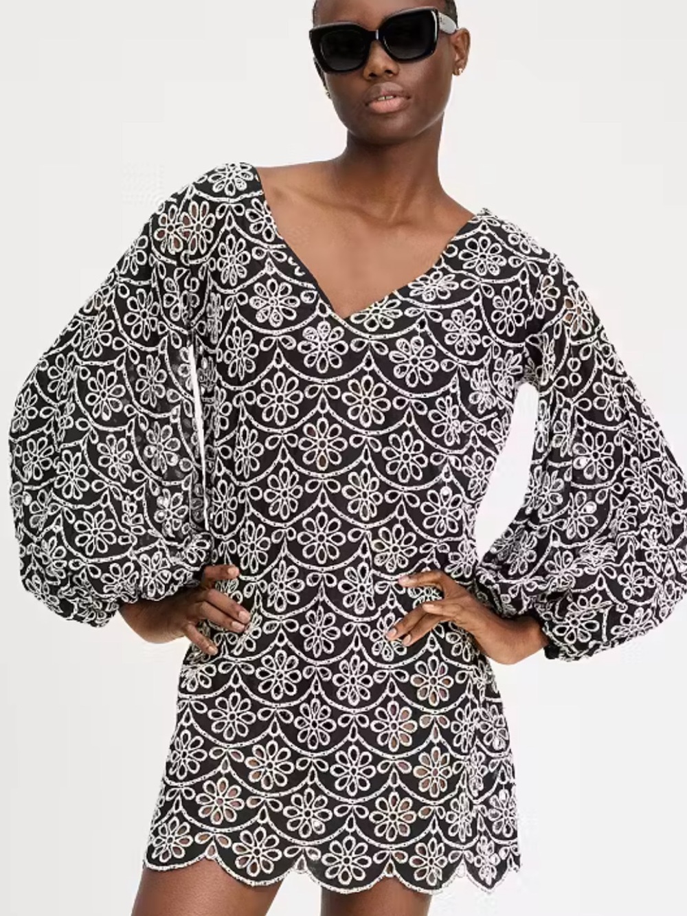 Kate Spade New York Eyelet Cover Up Dress Women’s XS Black Embroidered B23